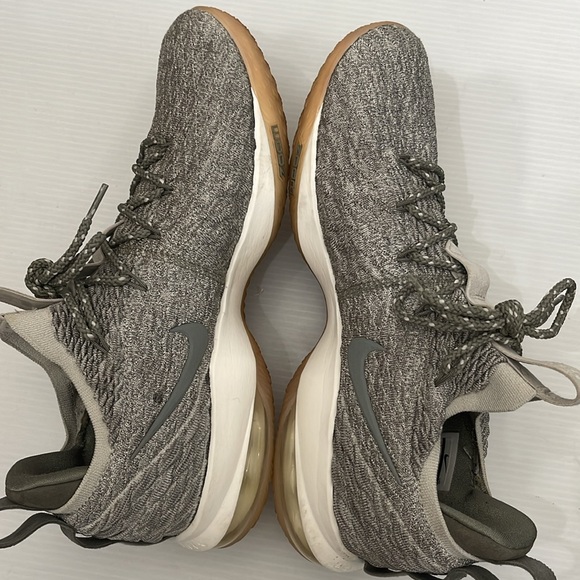 NIKE LEBRON 15 LOW LIGHT BONE RUNNING SNEAKERS MEN SIZE 13 - Picture 11 of 16